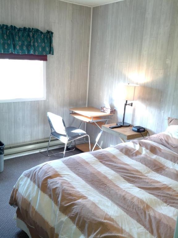 Bear Country Inn تشرشل الغرفة الصورة